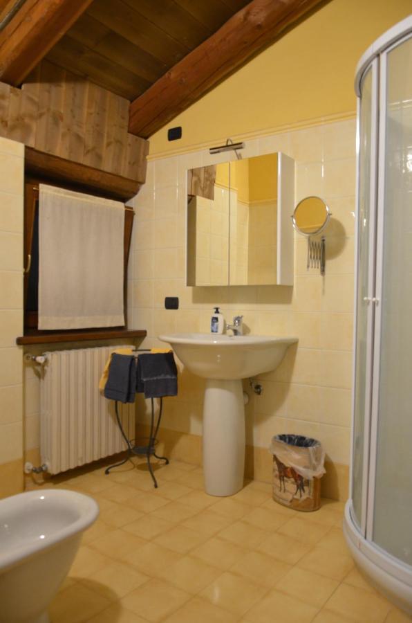 B&B Il Castelletto Pinerolo Esterno foto
